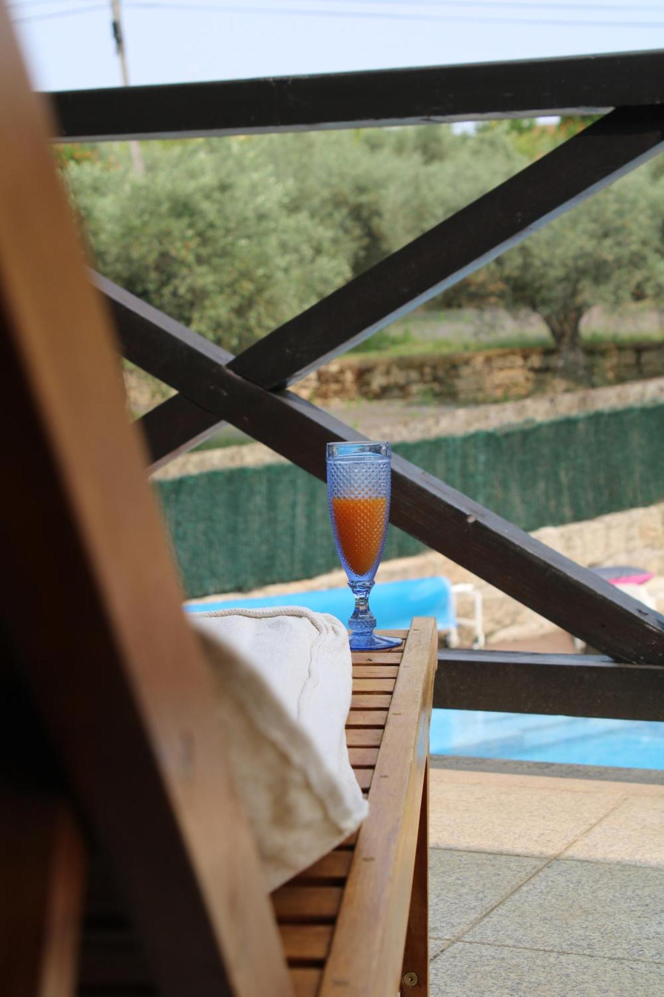 Casa Da Aldeia Da Avo Bed & Breakfast Valpaços Екстериор снимка